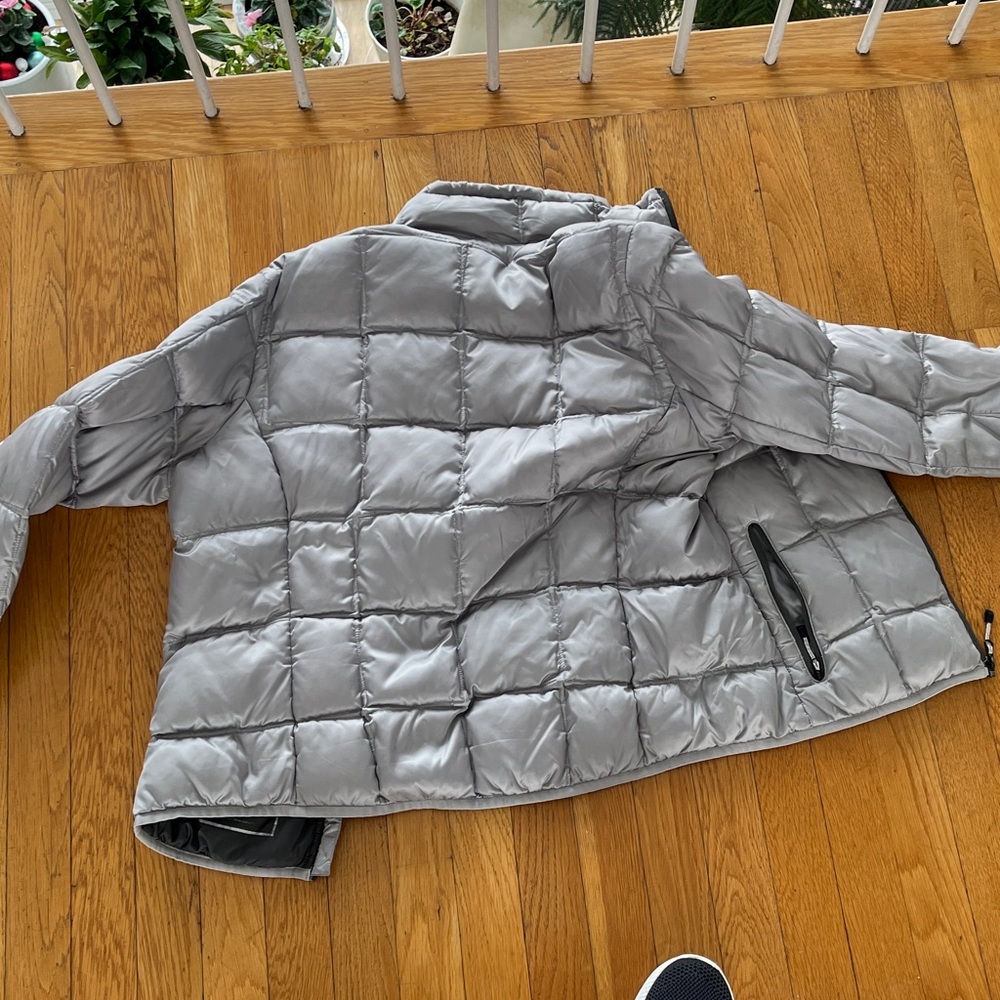 Stylish Gray Down Puffer Jacket First Accent - image 6